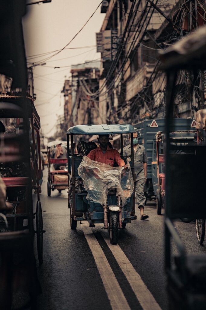 india, street, tricycles-6530072.jpg